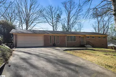 109 Wood Heights Avenue, Taylors, SC 29687 - Photo 1