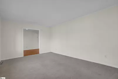 109 Wood Heights Avenue, Taylors, SC 29687 - Photo 6