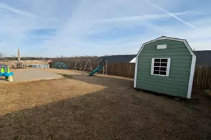 530 Beechcreek Dr, Spartanburg, SC 29303 - Photo 38