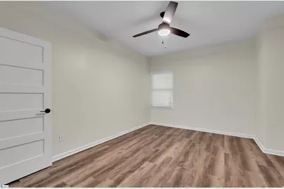 233 N Main Street #Unit 511, Greenville, SC 29601 - Photo 8