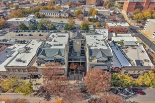 233 N Main St, Greenville, SC 29601 - Photo 14