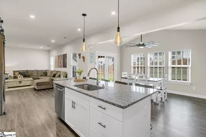 307 Vicksburg Drive, Piedmont, SC 29673 - Photo 14