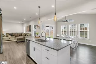 307 Vicksburg Dr, Piedmont, SC 29673 - Photo 14