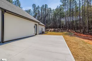 329 Thompson Rd, Taylors, SC 29687 - Photo 40