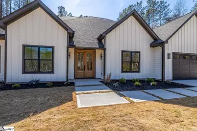 329 Thompson Road, Taylors, SC 29687 - Photo 2