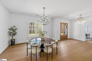 329 Thompson Rd, Taylors, SC 29687 - Photo 4