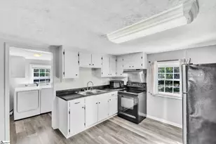 2816 Brushy Creek Rd, Greer, SC 29650 - Photo 12