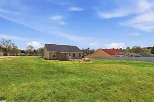 621 Drew St, Greenville, SC 29617 - Photo 28