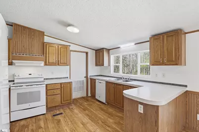 120 Sterling Bridge Road, Greenville, SC 29611 - Photo 6