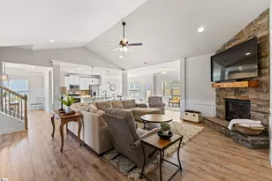 120 Ivy Woods Ct, Fountain Inn, SC 29644 - Photo 4