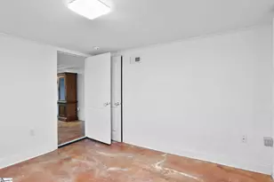 250 Thompson Rd, Taylors, SC 29687 - Photo 22