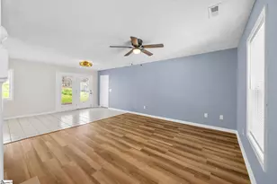 174 Turpin Dr, Easley, SC 29640 - Photo 4