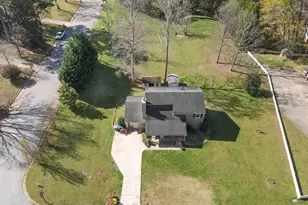 178 Wellesley Dr, Spartanburg, SC 29307 - Photo 2