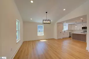 104 Albert St, Greer, SC 29651 - Photo 12