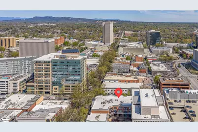 10 E Washington Street #3G, Greenville, SC 29601 - Photo 2