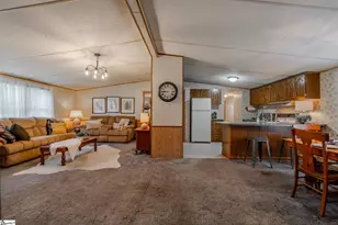 121 Kountry Ln, Walhalla, SC 29691 - Photo 4