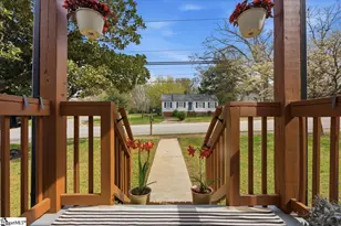 833 N Franklin Rd, Greenville, SC 29617 - Photo 6