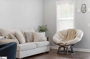 833 N Franklin Rd, Greenville, SC 29617 - Photo 8