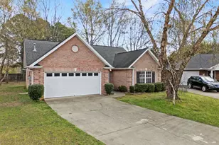 11 Huntley Ct, Simpsonville, SC 29680 - Photo 2