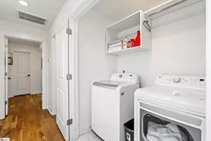 7 Railroad St, Greenville, SC 29607 - Photo 24