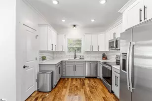 7 Railroad St, Greenville, SC 29607 - Photo 8