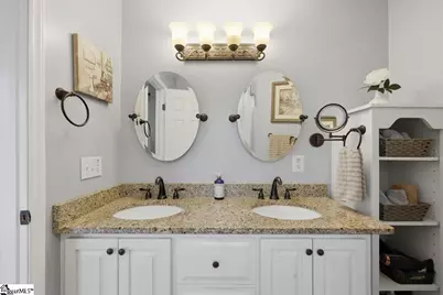 90 Southwood Drive, Greenville, SC 29605 - Photo 24