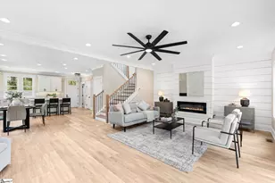 102 Hilton St, Greenville, SC 29607 - Photo 16