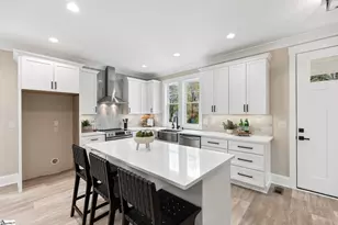 102 Hilton St, Greenville, SC 29607 - Photo 6