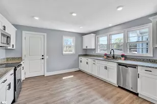 101 Mark St, Easley, SC 29640 - Photo 12