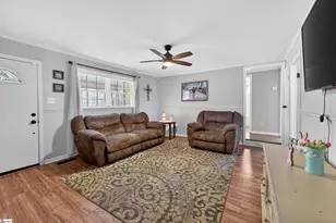 3004 Kelsey Creek Rd, Spartanburg, SC 29302 - Photo 6