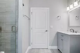 105 Woodside Cir, Greenville, SC 29609 - Photo 28