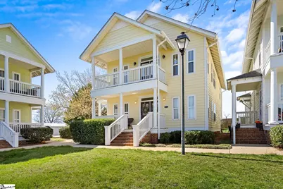 105 Woodside Circle #Unit B, Greenville, SC 29609 - Photo 2