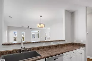 105 Woodside Cir, Greenville, SC 29609 - Photo 16