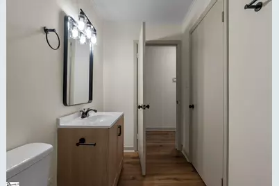 100 Whitener Avenue, Spartanburg, SC 29306 - Photo 10