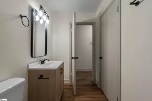 100 Whitener Ave, Spartanburg, SC 29306 - Photo 10