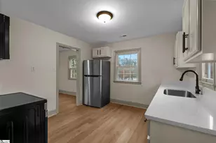 105 Whitener Ave, Spartanburg, SC 29306 - Photo 6