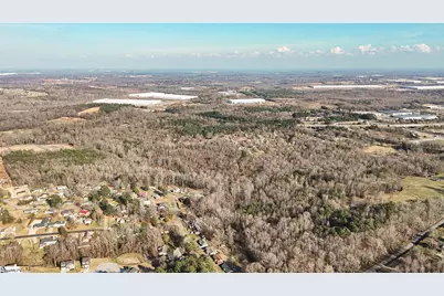 647 Blackwell Road, Greer, SC 29651 - Photo 6