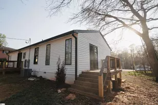 344 Bobo Rd, Wellford, SC 29385 - Photo 4