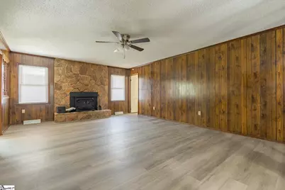 417 Greenmeadow Circle, Anderson, SC 29626 - Photo 12