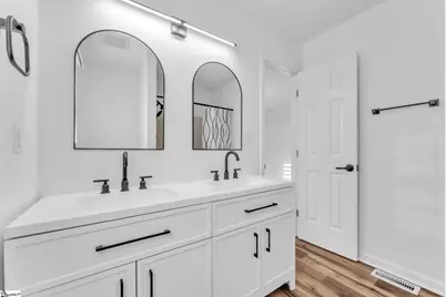 308 Oak Valley Drive, Simpsonville, SC 29681 - Photo 16