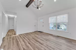 308 Oak Valley Dr, Simpsonville, SC 29681 - Photo 8