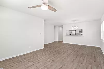 205 E Florida Street, Clinton, SC 29325 - Photo 8