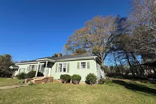 7 Valley Rd, Travelers Rest, SC 29690 - Photo 4