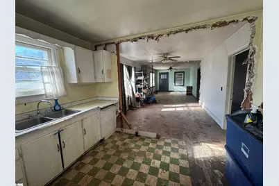 7 Valley Road, Travelers Rest, SC 29690 - Photo 10