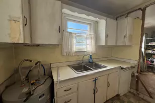 7 Valley Rd, Travelers Rest, SC 29690 - Photo 12