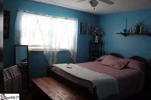 300 Marion Pl, Clinton, SC 29325 - Photo 20