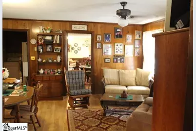 300 Marion Place, Clinton, SC 29325 - Photo 6