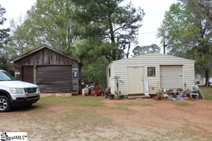 300 Marion Pl, Clinton, SC 29325 - Photo 34