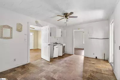 215 Truman Street, Laurens, SC 29360 - Photo 10