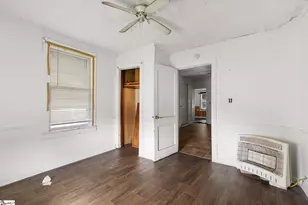 215 Truman St, Laurens, SC 29360 - Photo 8